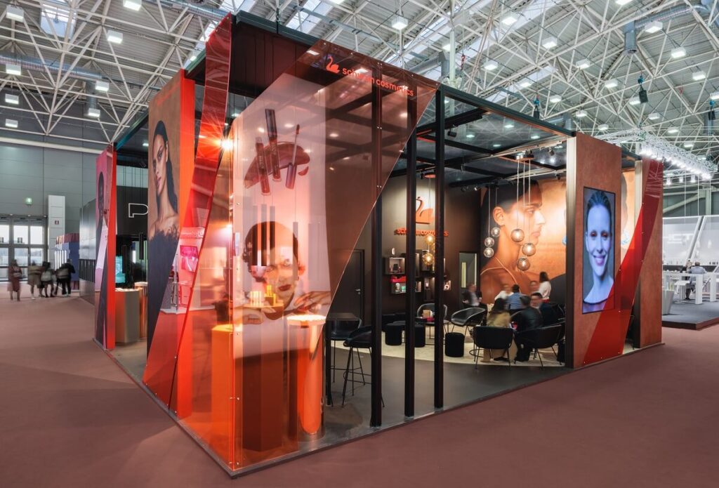 Messebau auf der Cosmoprof in Bologna für Schwan Cosmetics von ixpo Projektübersicht