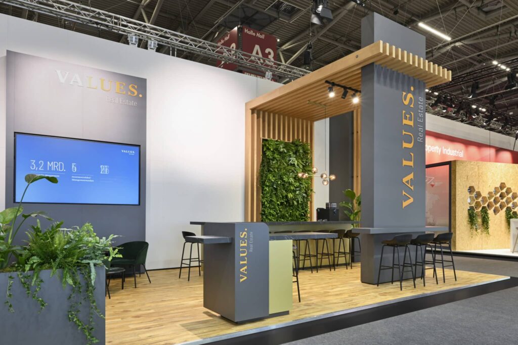 Messebau auf der Expo Real in München für Values.Real Estate von ixpo Konzeption und Ziele