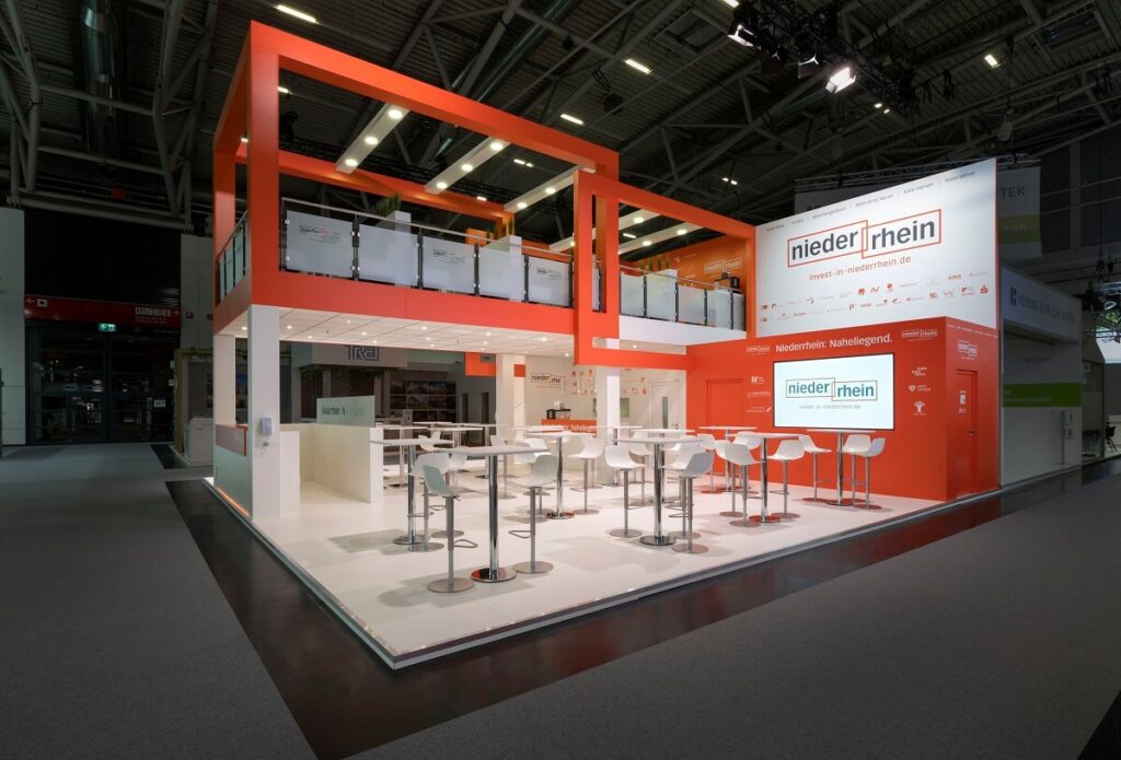 Messebau in Muenchen auf der Expo Real mit ixpo